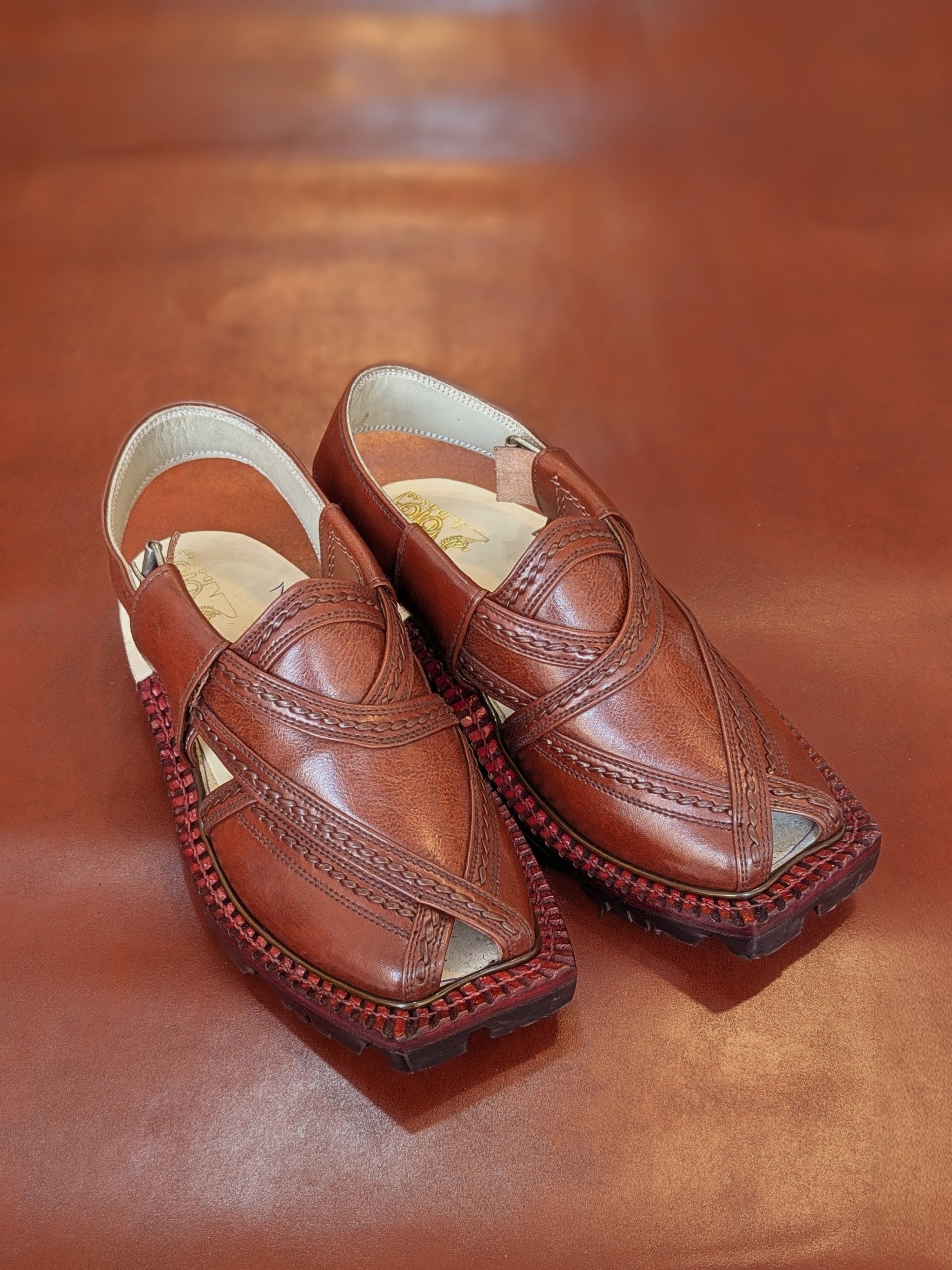 Classic Brown Handmade Genuine Cow Leather Norozi Chappal By Sardar Norozi
