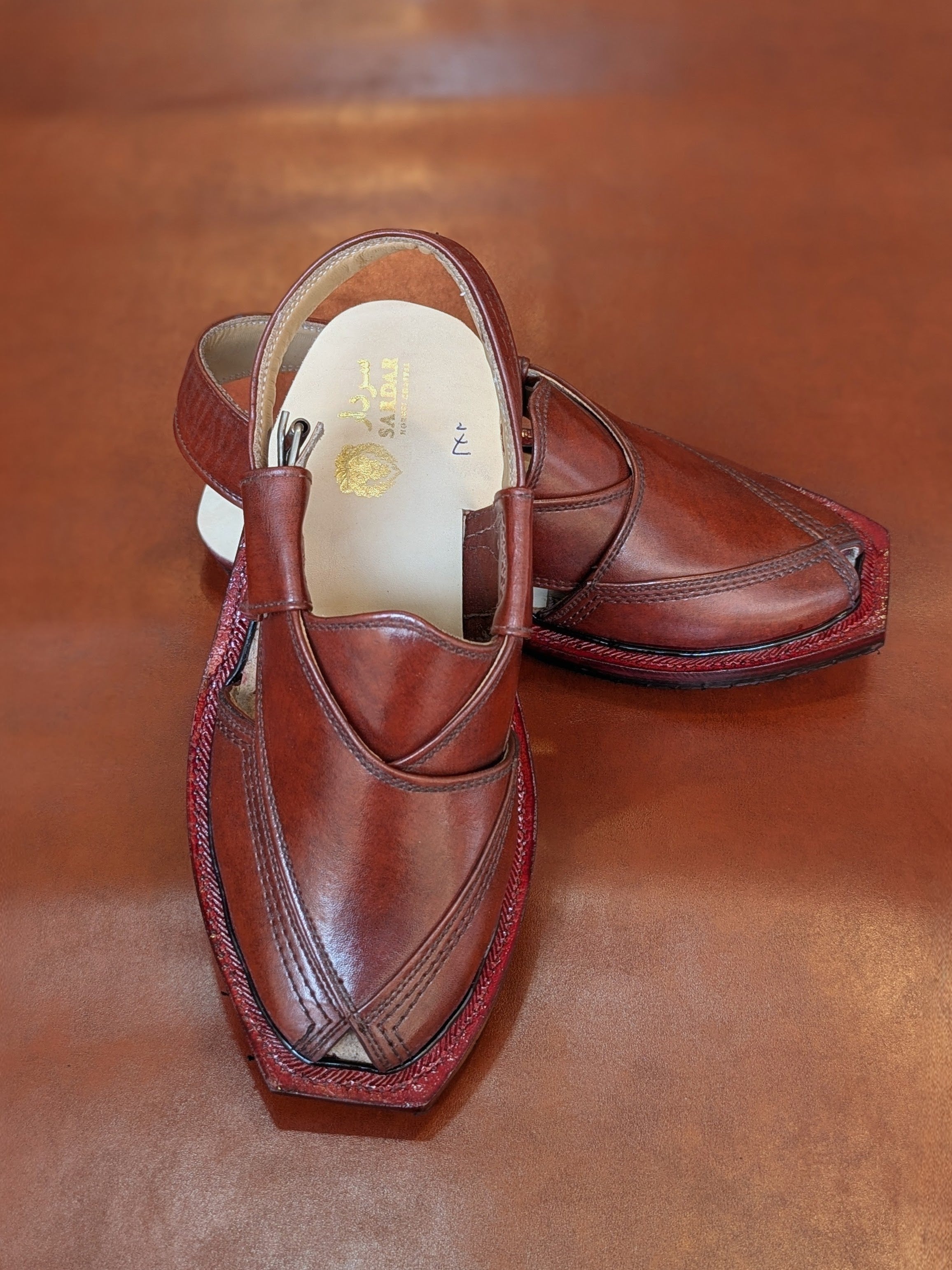 Handmade Genuine Leather Brown Gool Norozi Chappal By Sardar Norozi